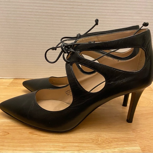 Tesori Women’s Black Almond Toe Lace Up High Heels Size 9.5. - Picture 3 of 8